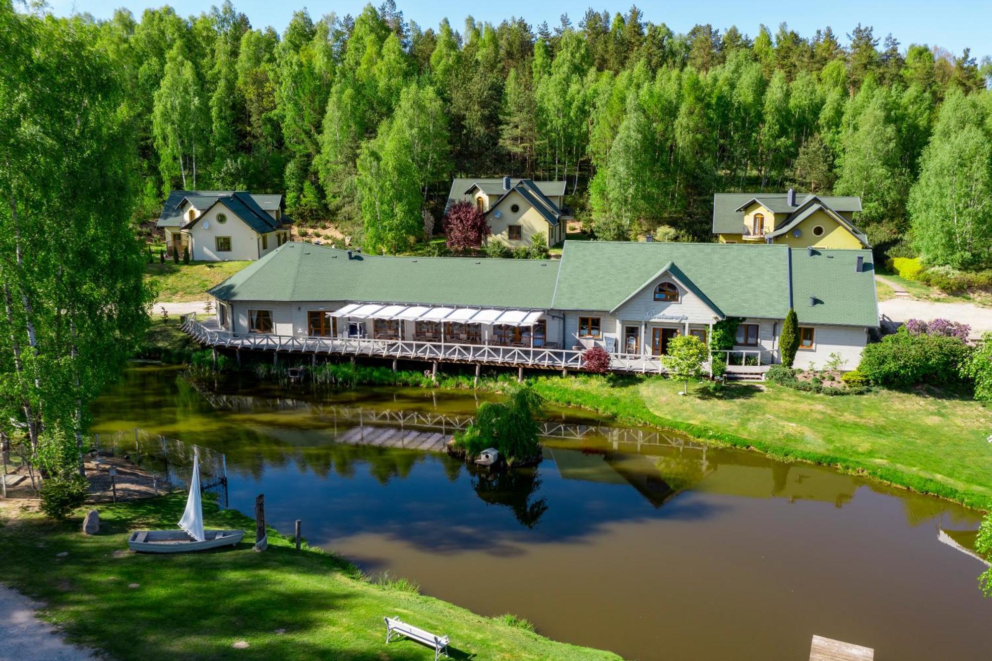Villa Zielone Wzgorza Bytów Exterior foto